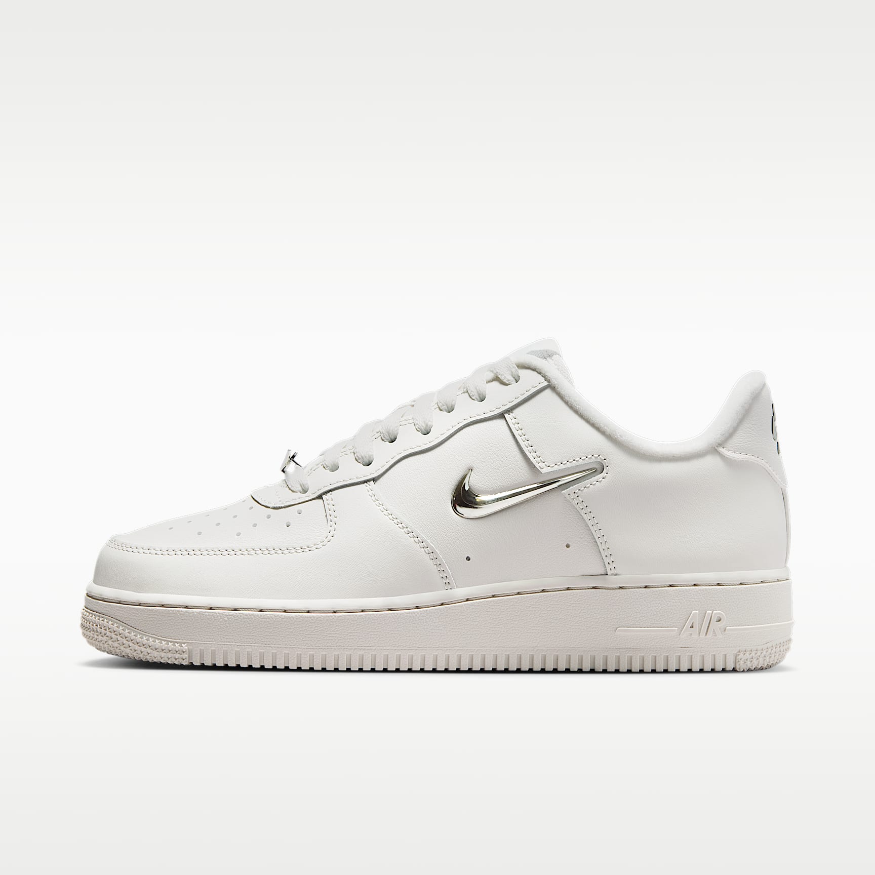 Nike Air Force 1 '07 Women's Shoes. Nike RO